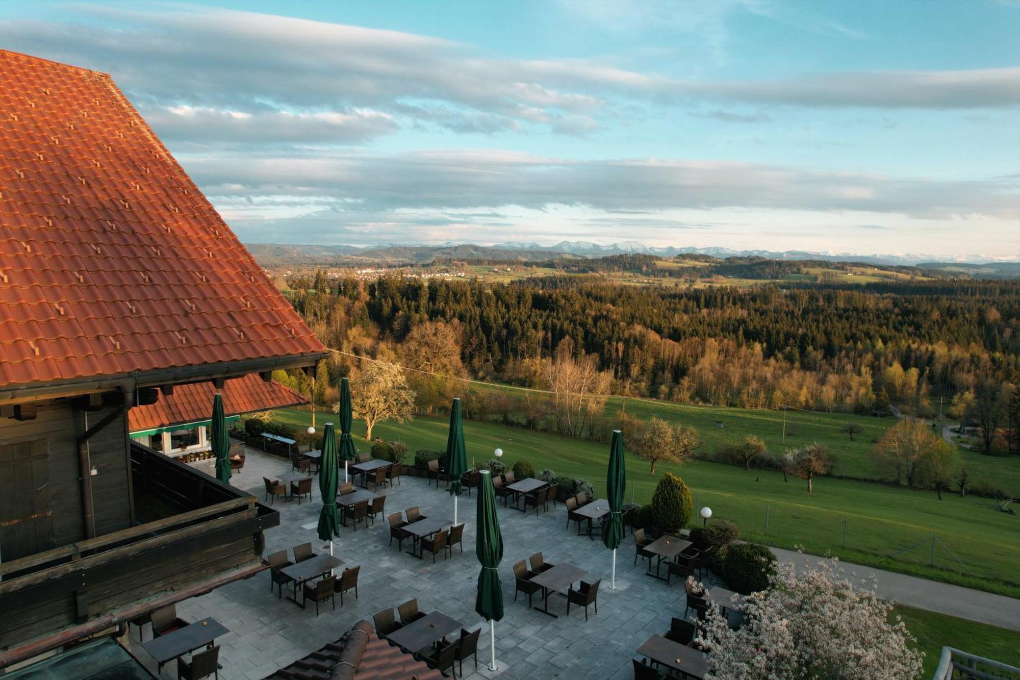 Berghotel Jaegerhof ****S Існи-ім-Алльгой Екстер'єр фото